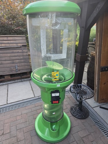 Commercial toyvend spiral - £1,