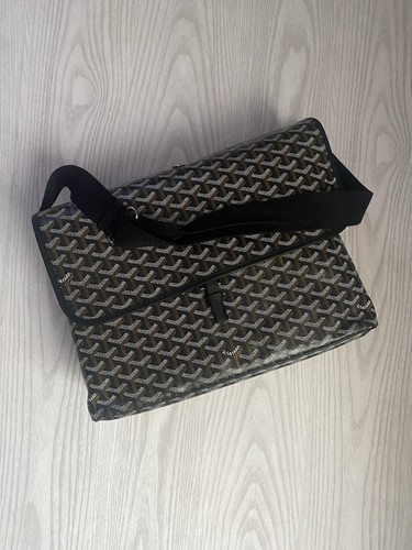 Goyard capetien messenger - goyard,