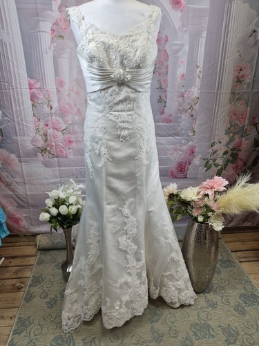 Mark lesley lace wedding dress - lace,