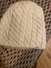 ladies woolly hat from trespass