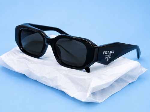 Prada milano women - prada,
