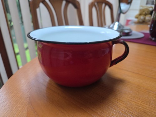 Vintage enamel red - vintage, white