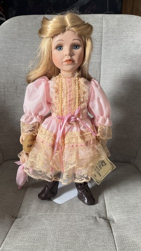 Regency fine arts - regency, doll
