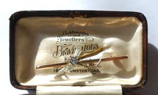 ART NOUVEAU 9CT GOLD DRAGONFLY BROOCH. ANTIQUE. LATE VICTORIAN. STAMPED 9CT