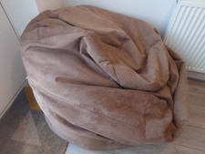 Brown Giant Bean Bag in excellent condition