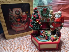 Vintage Enesco Small World Of Music Santa A Visit From Christmas Musical CH