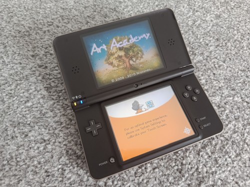 Nintendo dsi dark brown - dark,