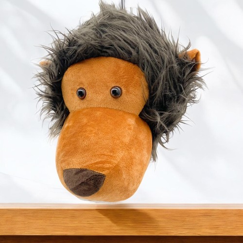 Plush lion head wall - lion,