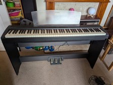 Yamaha P-85 Keyboard 