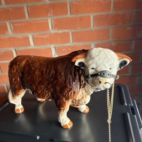 Beswick large polled hereford - large,