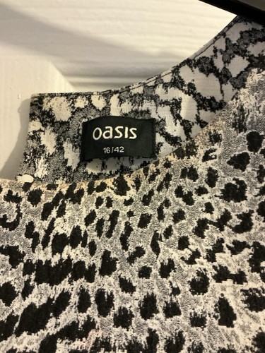 Gorgeous oasis ladies dress - oasis,