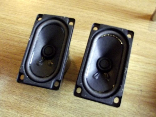 Headrest speaker set pair 2 - speaker,
