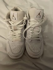 Air Jordan 1 Mid Nos