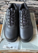 Magnum Viper 1 Low Royal Mail