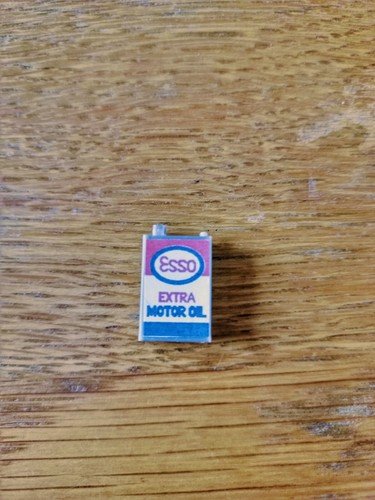Esso scalextric garage - garage, pit