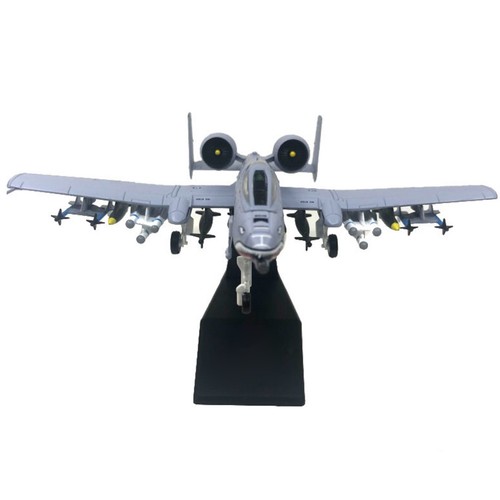 100 attack aircraft - 1:100,