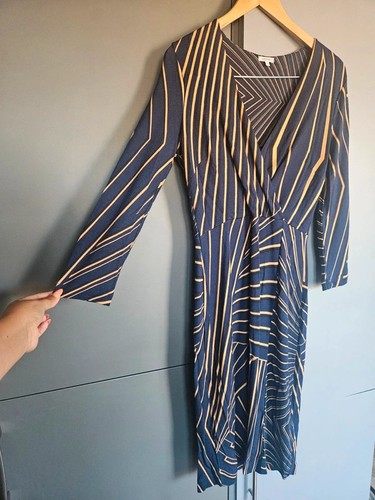 Jigsaw navy gold - navy, geometric