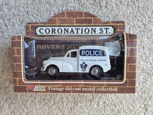 Lledo morris minor 1000 van - 1000,