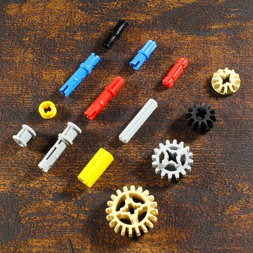 Lego technic 100 piece - technic, 50/100