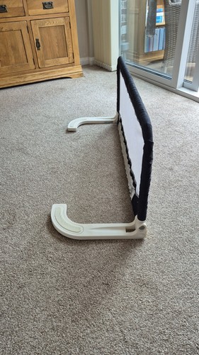 Bed guard very good conditon - bed,