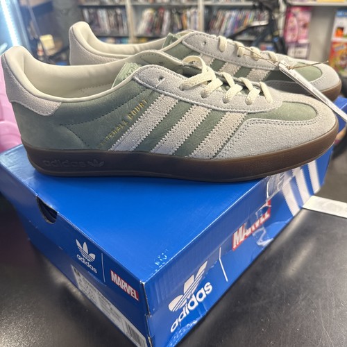 Adidas originals strange - dr,