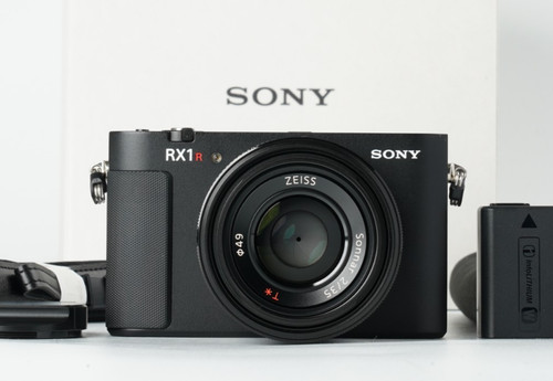 Near mint sony - [near, +++]