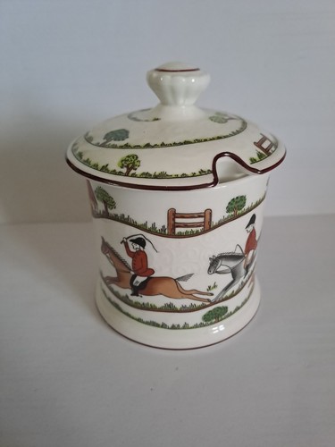 Crown staffordshire hunting - staffordshire,