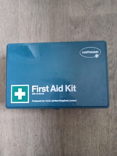 Hartmann first aid kit - kit, vintage
