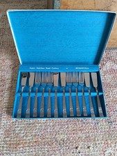 Vintage Bermuda Stainless