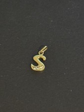 9ct Gold S Initial Pendant