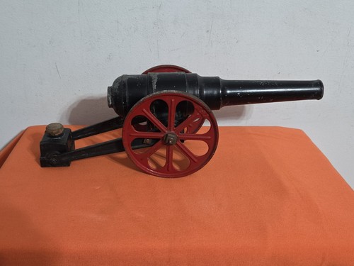 Vintage big bang - cannon, model