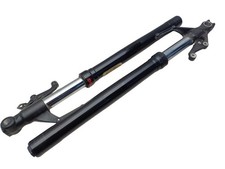 TRIUMPH TRIDENT Forks Front Suspension Legs Pair LH RH 660 2021-2024 