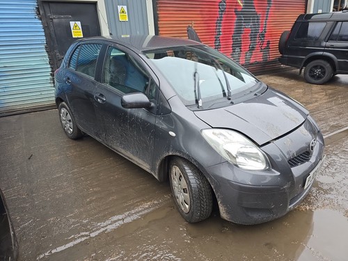 Toyota yaris mk2 - mk2, 5dr