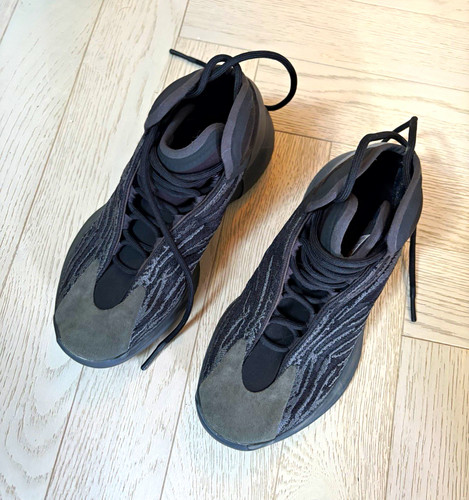 Adidas yeezy boost 700 - boost, v3
