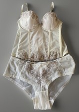 Vintage Y2K Adore Moi by