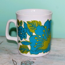 ?? Retro Staffordshire Potteries Mug – Blue & Green Floral Stoneware (1975)