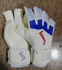 Professional Goalkeeper Gloves