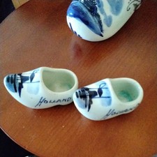 Pair of Vintage Delft Blue &