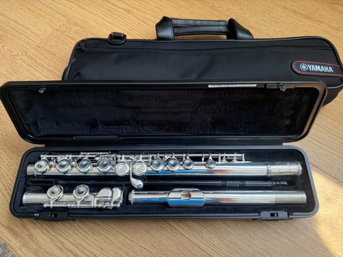 Yamaha 211 flute - , musical