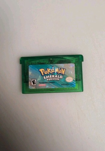 Nintendo pokémon emerald - pokémon,