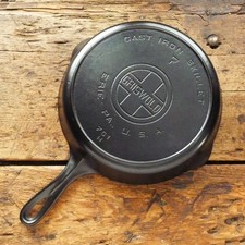 Antique GRISWOLD Cast Iron