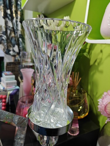 Vintage crystal flower vase - vintage,
