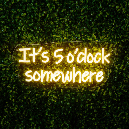 Clock somewhere led - it's, o'clock