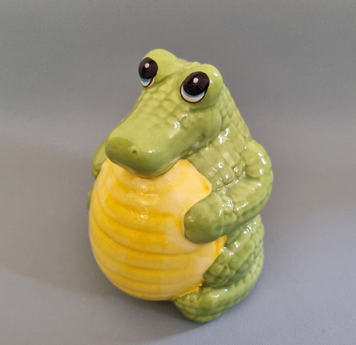 Vintage ceramic crocodile art - vintage,