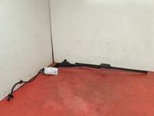 VOLVO XC40 OFFSIDE FRONT WIPER ARM RH 2023 5 DOOR ESTATE