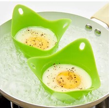Silicone Egg Poachers Poaching