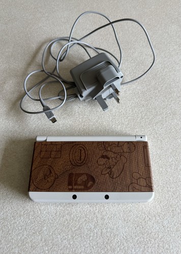 Nintendo new 3ds white console - nintendo,