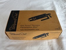 THE PAMPERED CHEF Easy Accent Decorator Icing kit 6 nozzles 1778-03 