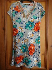 PUSSYCAT LONDON.  GREY PRINT