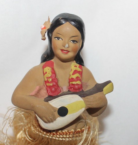 Hula girl bobble dancer - girl,
